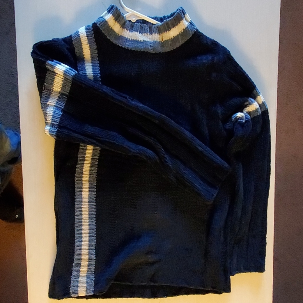 Sweater shirt